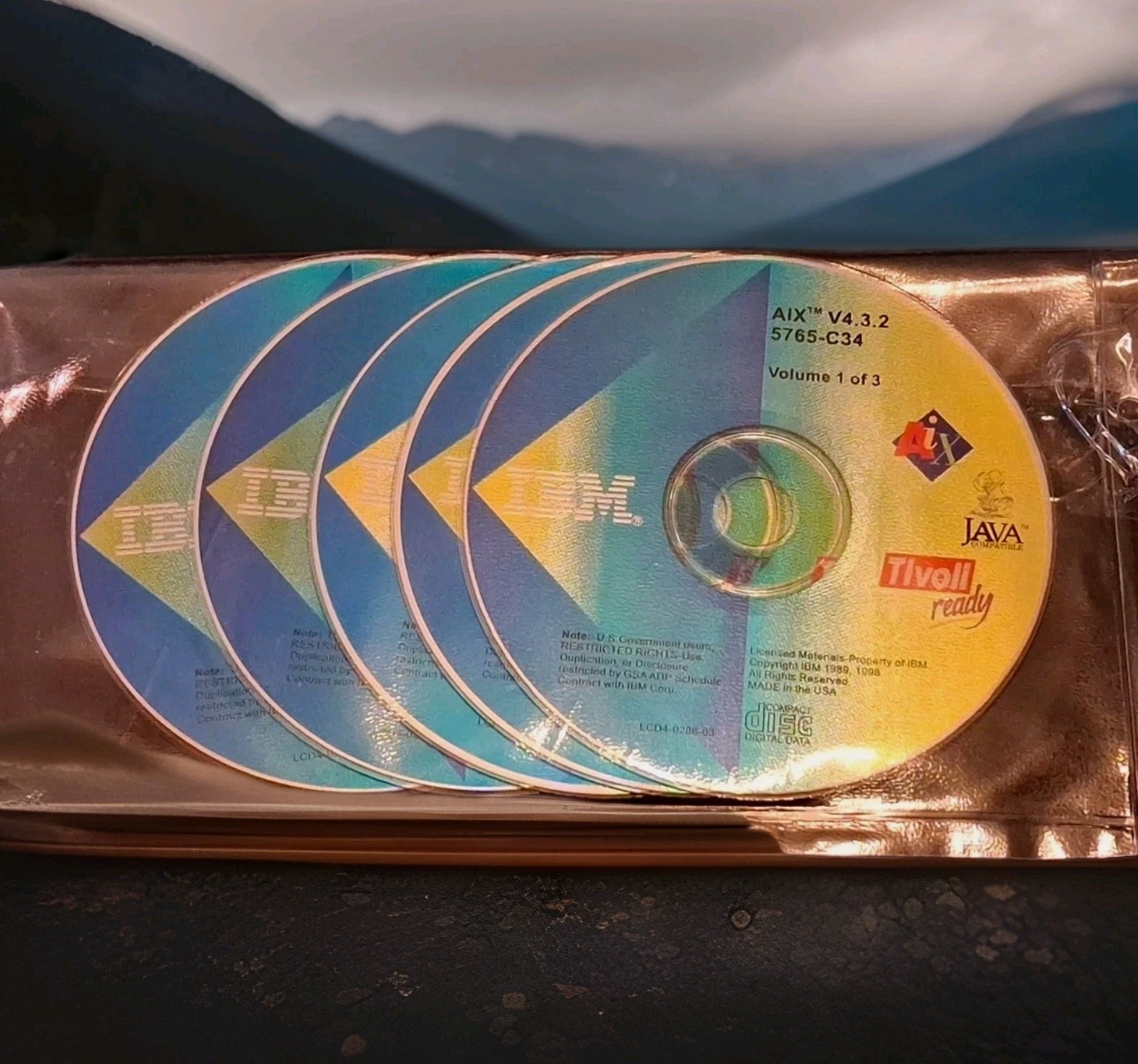 IBM AIX V4 3.2 / 5765-C34 – UNIX Software Vol 1-3 + Base & Ext. Docs CDs 5 Discs