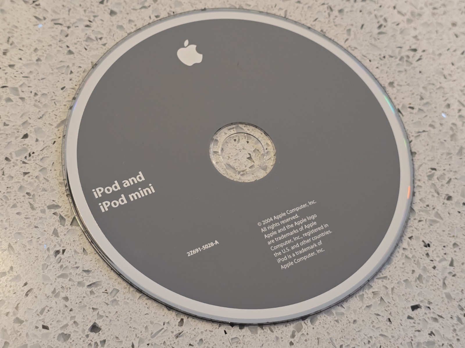 Apple iPod + iPod Mini Software Installation CD 2004 2Z691-5028-A