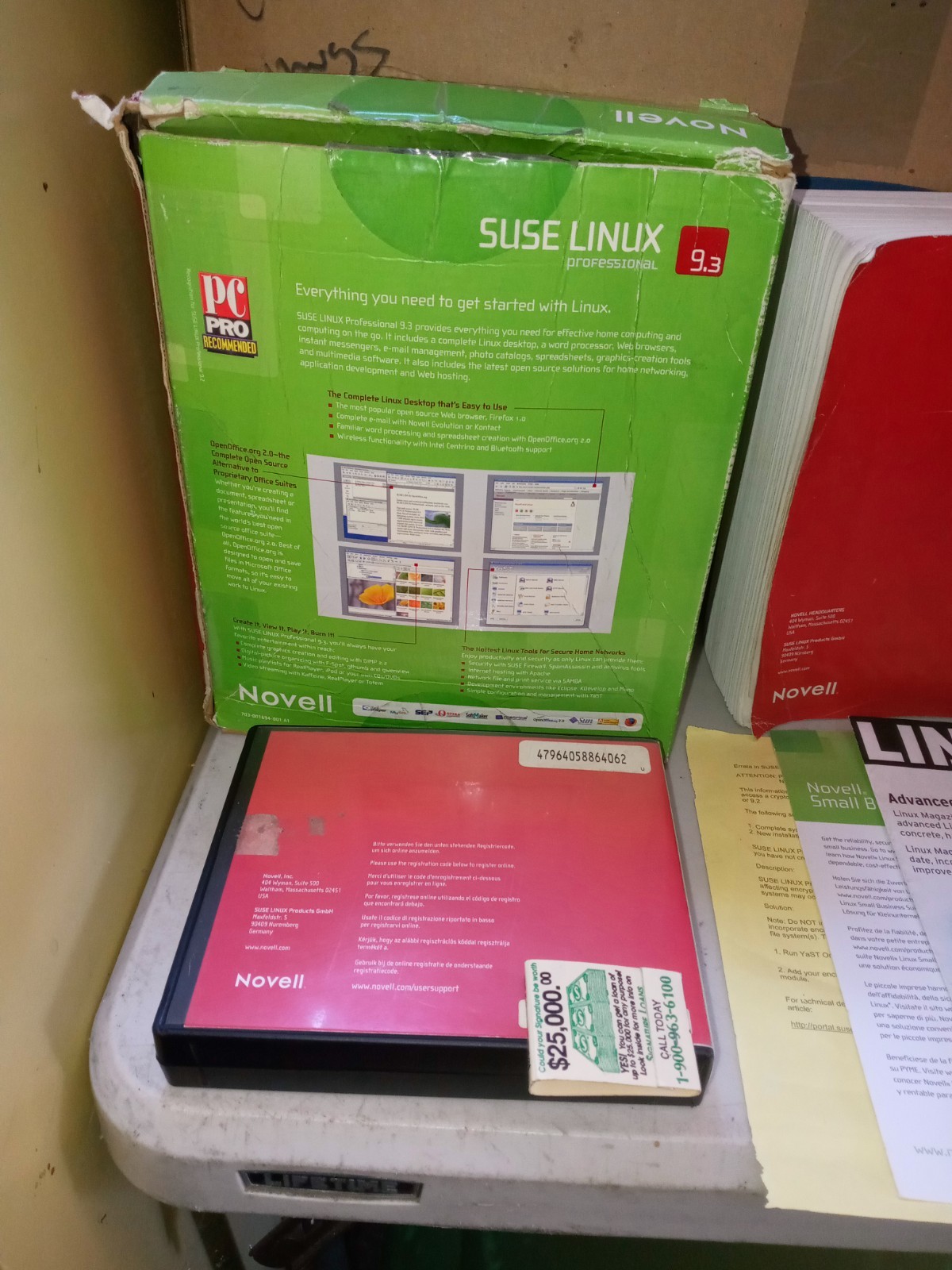SUSE LINUX Professional 9.3 Includes 7 CD’s, Guide Etc. Big Box Novell