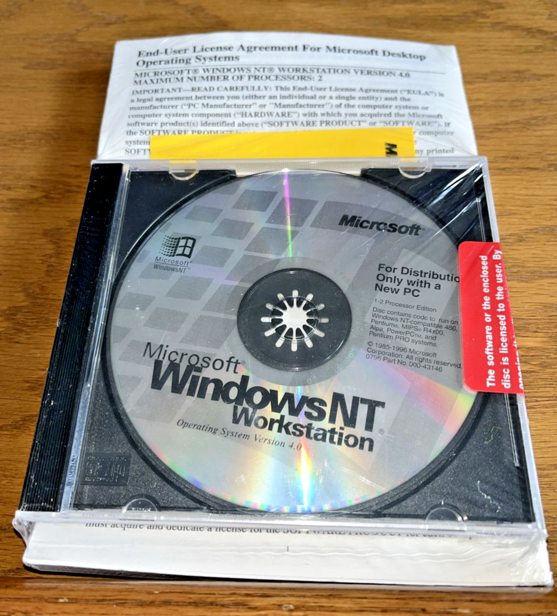 NOS Microsoft Windows NT Workstation 4.0 SP3 CD-ROM, 3.5 Floppies, Manual & COA