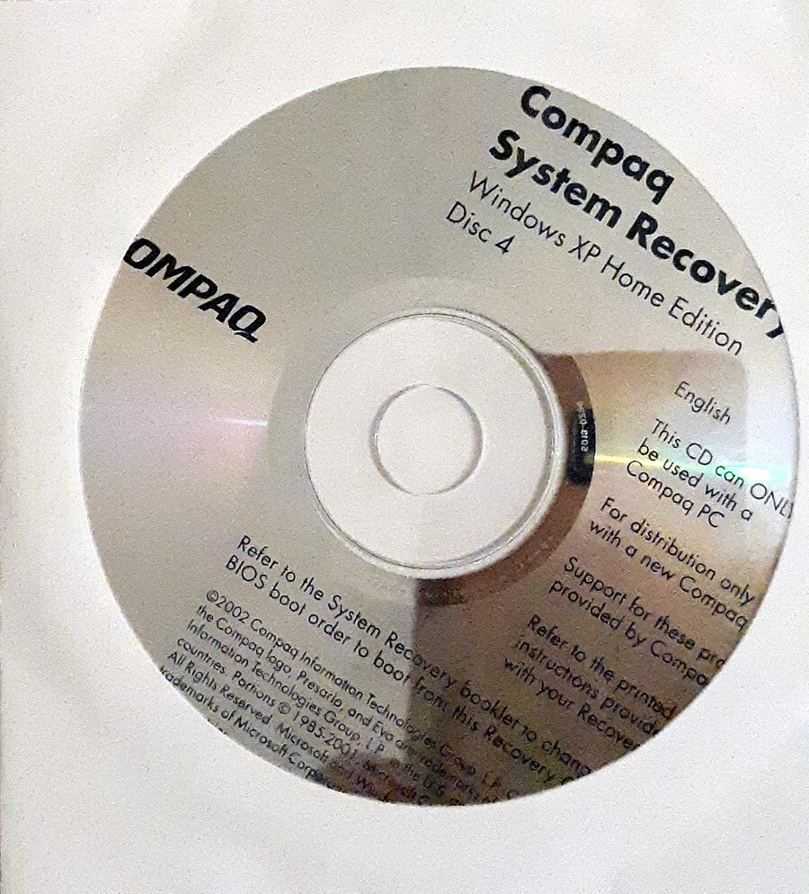 5 Disc Compaq System Recovery Windows XP & Microsoft Works 6.0-Money 2002 Stand