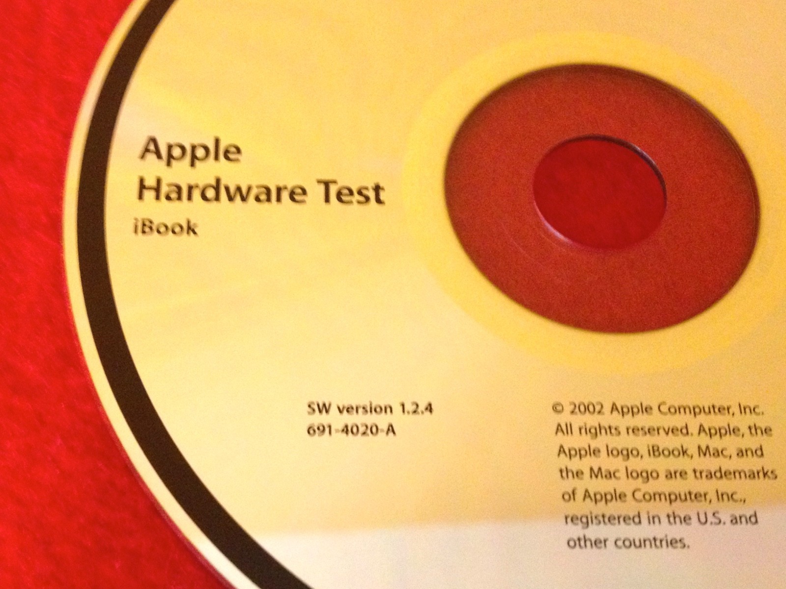 iBook AHT Disc v1.2.4 691-4020-A / Macintosh Computer Software