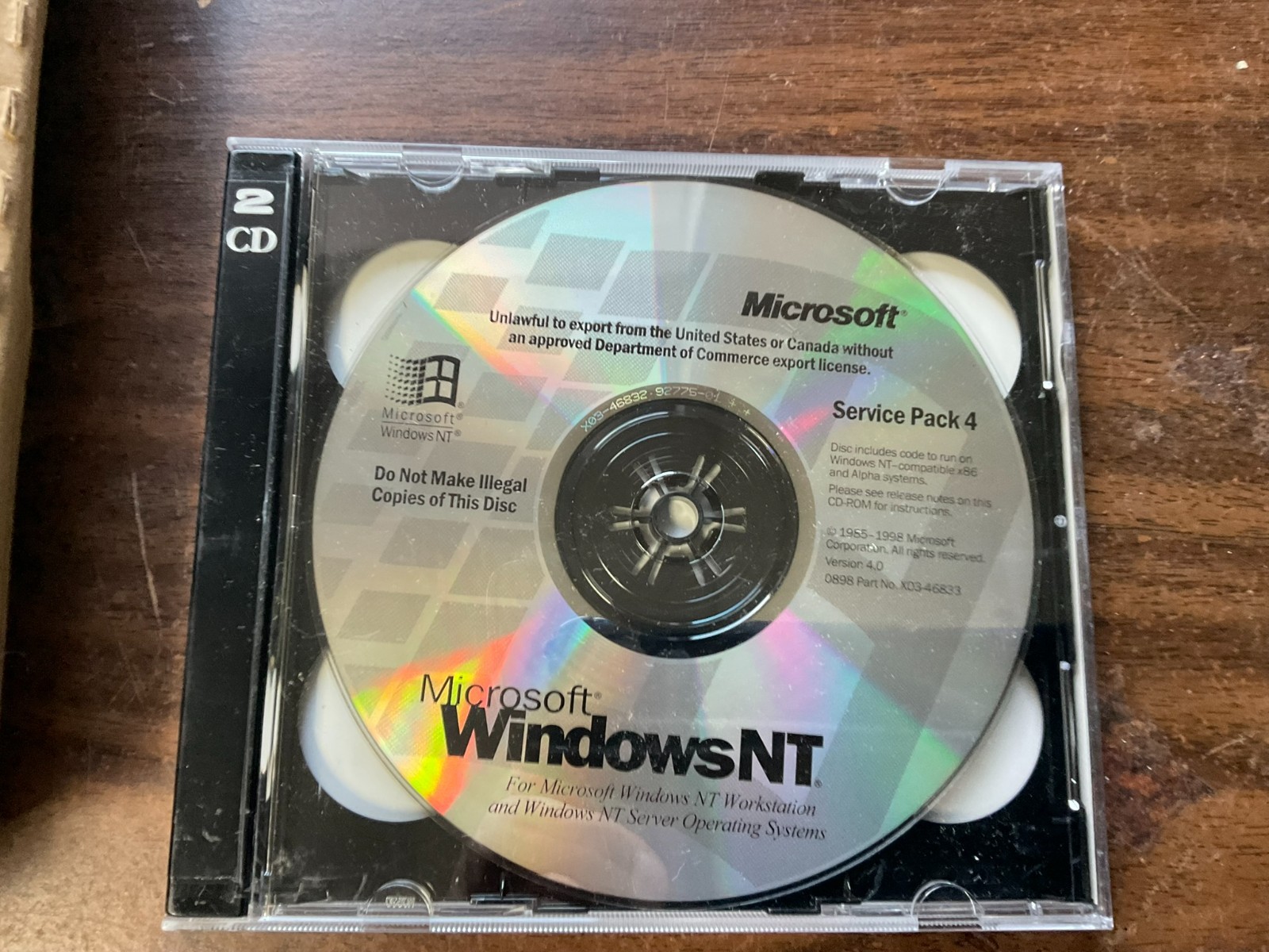 Windows NT Server 4.0 and NT Workstation 4.0 OS on CD’s and Diskette -SOLD AS IS