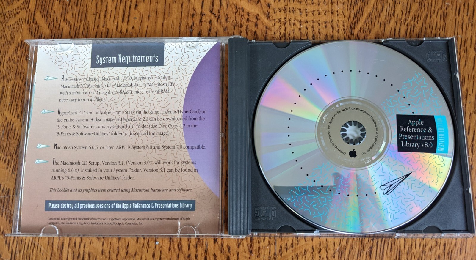 Vintage 1991 Apple Reference & Presentations Library v8.0 RESELLER EDITION RARE