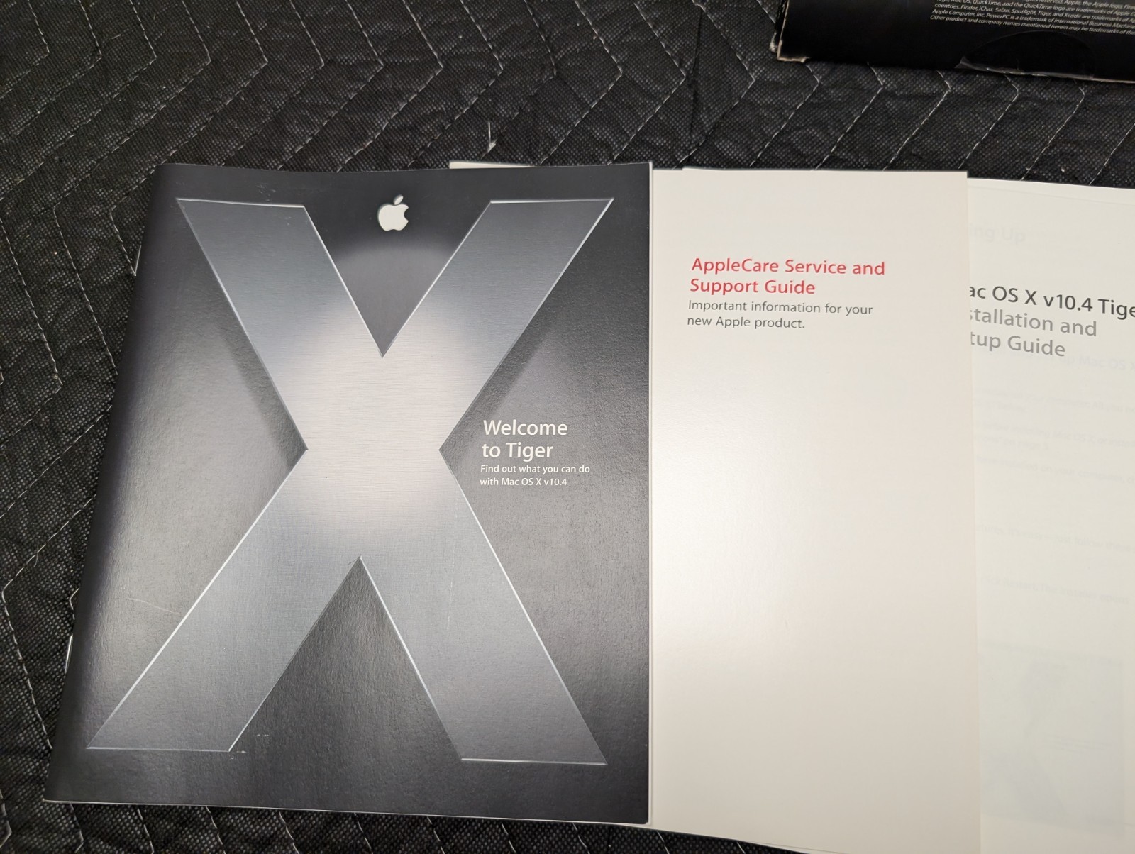 Apple Mac OS X 10.4 Tiger Full Version for Mac M9639ZA