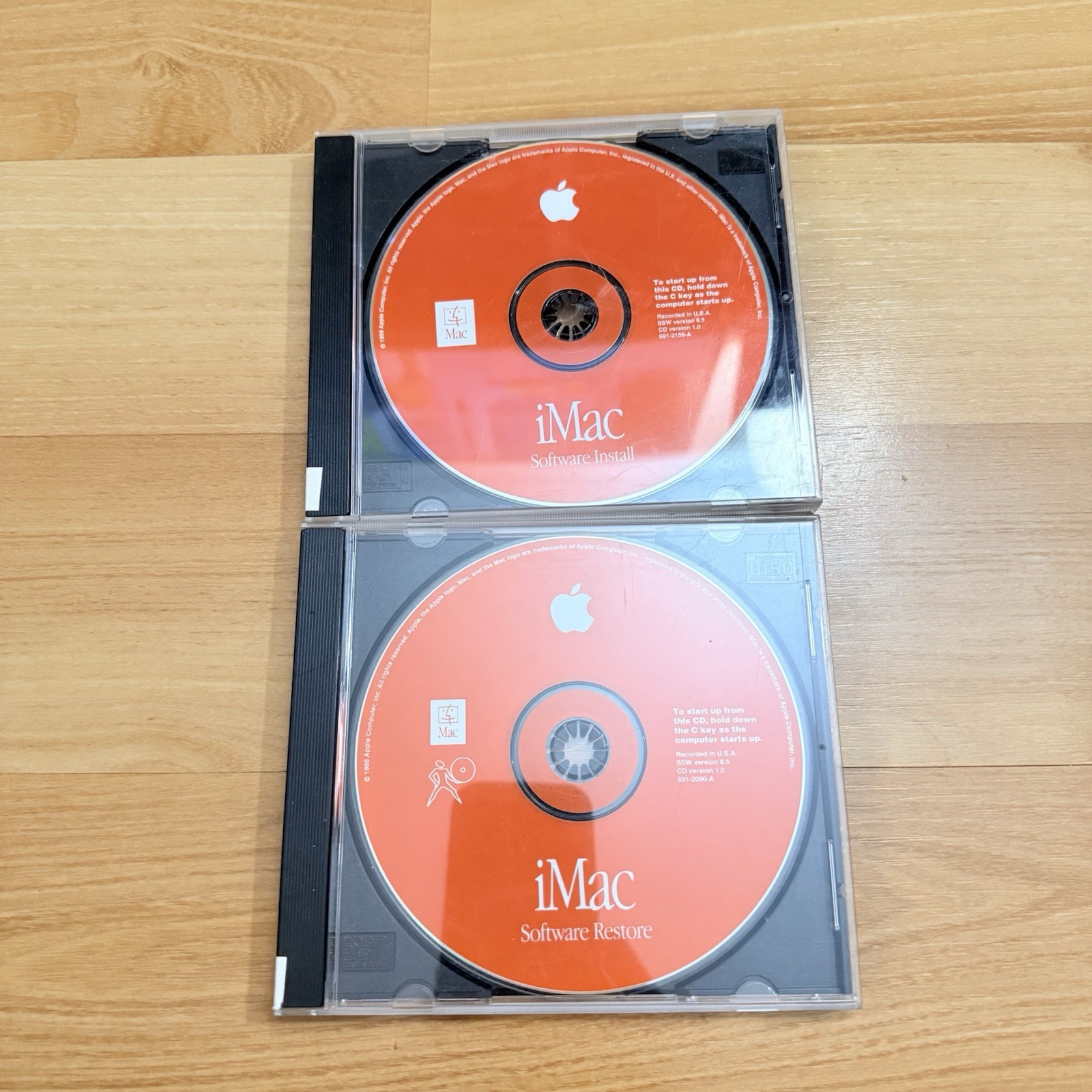Macintosh iMac 1998 Software Restore Install OS 8.5 Reboot CD-ROM Disc CD