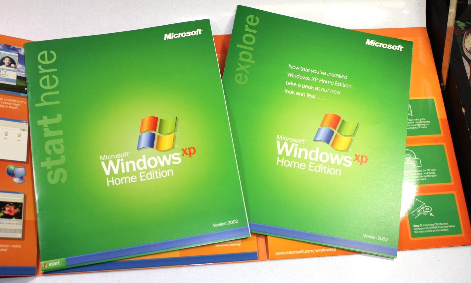 WINDOWS XP HOME EDITION UPGRADE 2002 CD OS with Key in Original Package