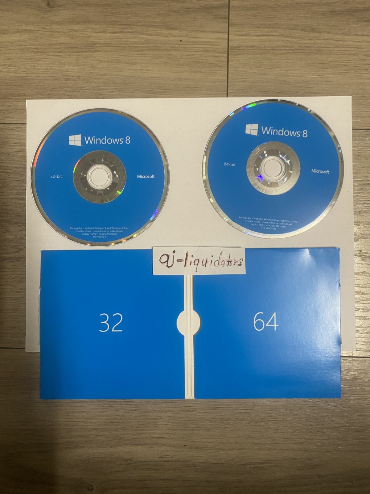Microsoft Windows 8 Pro – 64-bit and 32-bit both cd in one pack-OEM