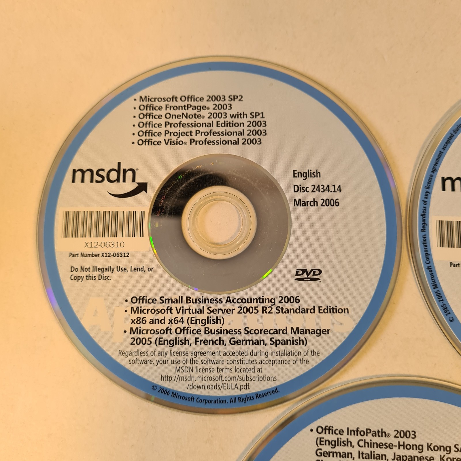 Microsoft MSDN Virtual Server 2005 R2 Enterprise Standard Virtual PC 2004 Discs
