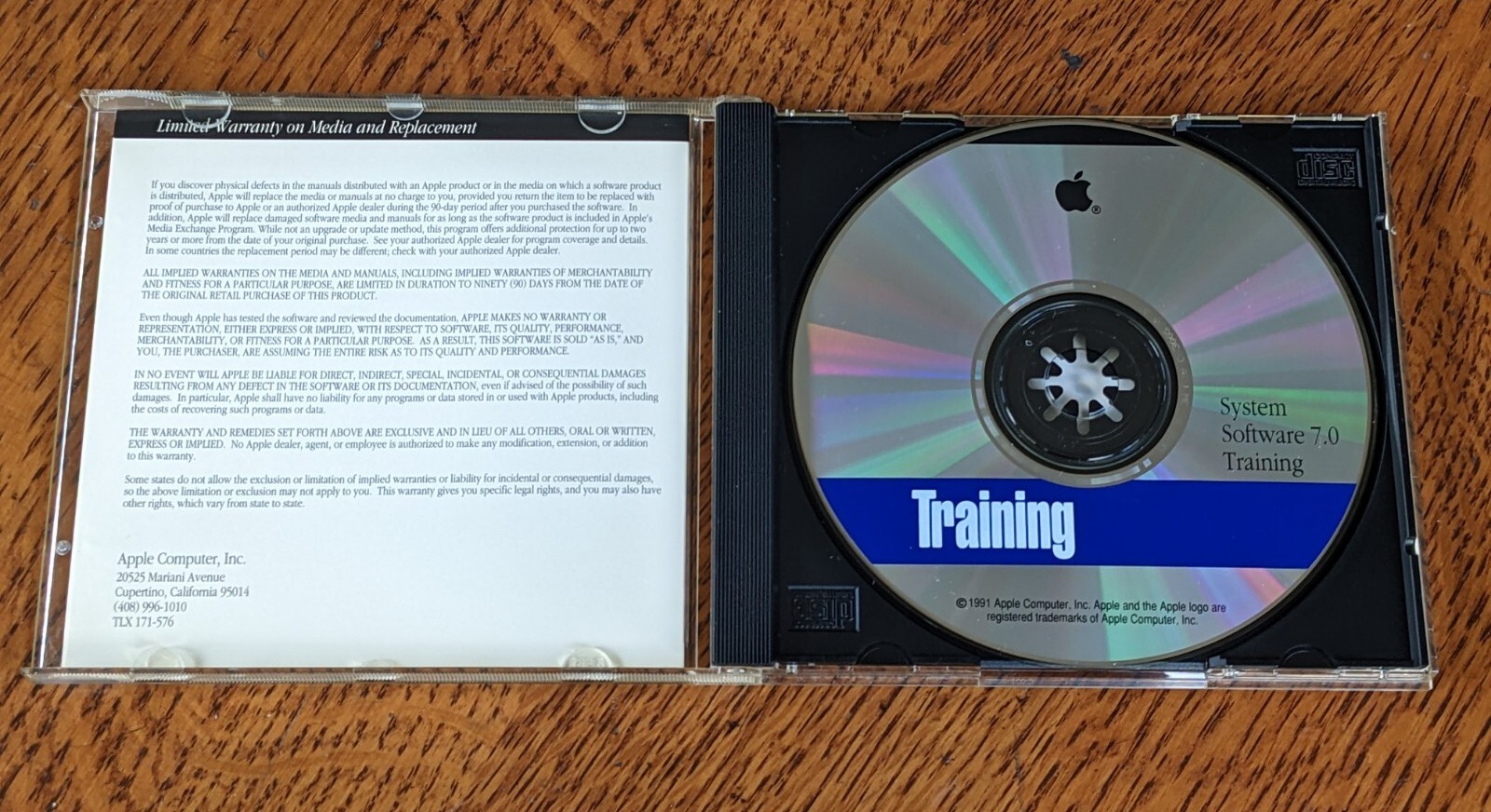 Vintage 1991 Apple System Software 7.0 Training CD-ROM Macintosh M1160LL/A RARE!