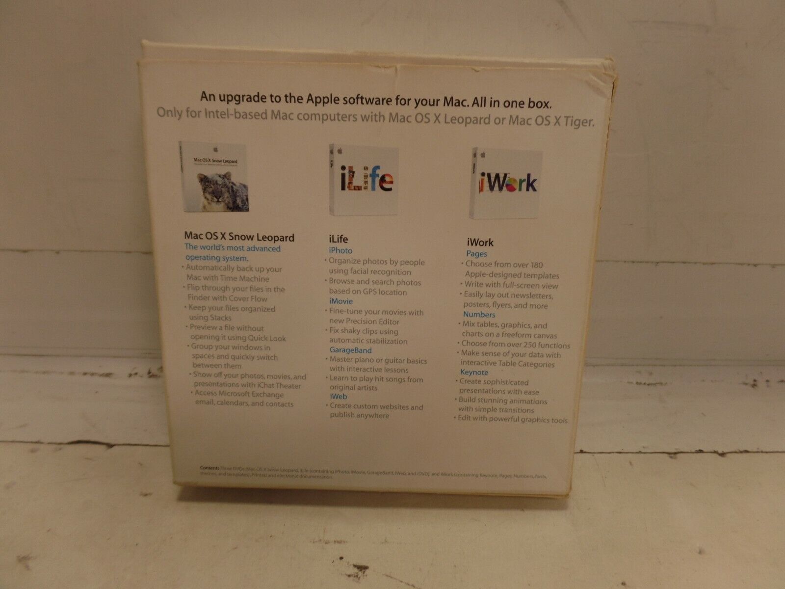 Apple Mac Box Set Includes Mac OS X Snow Leopard iLife 09 iWork 09 MC209Z/A 