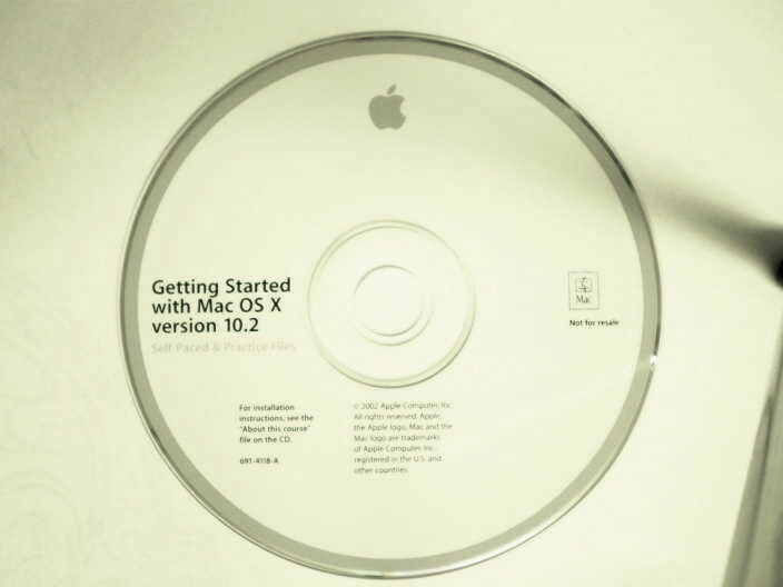 Apple Getting Started with Mac OS X version 10.2 Disc