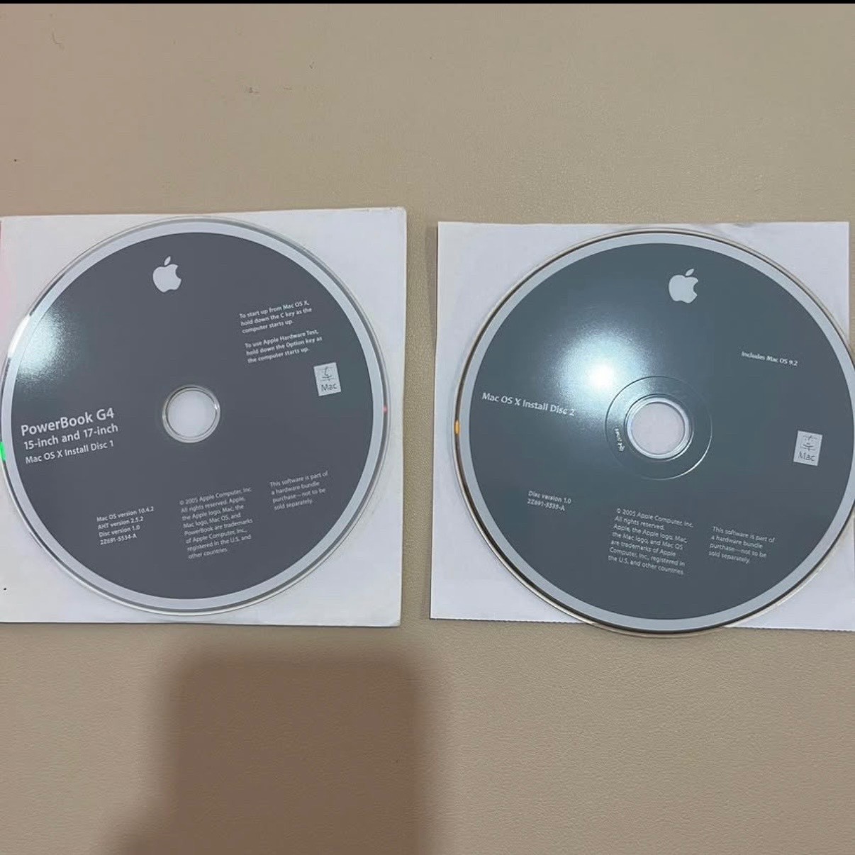 Mac OS X 10.4.2 Install Discs for PowerBook G4 15- and 17-inch