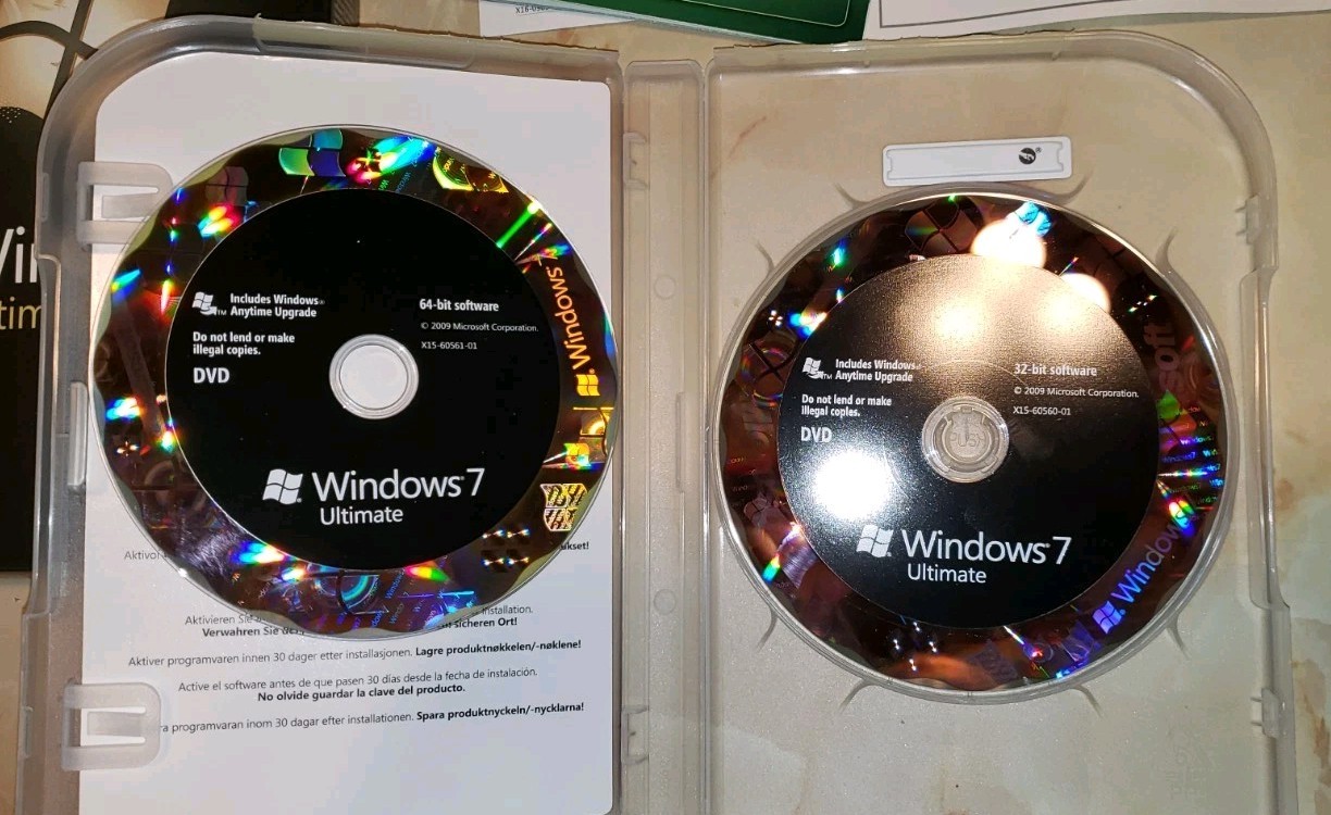 Microsoft Windows 7 Ultimate 32 Bit and 64 Bit DVDs MS WIN Full Retail Box Vers.