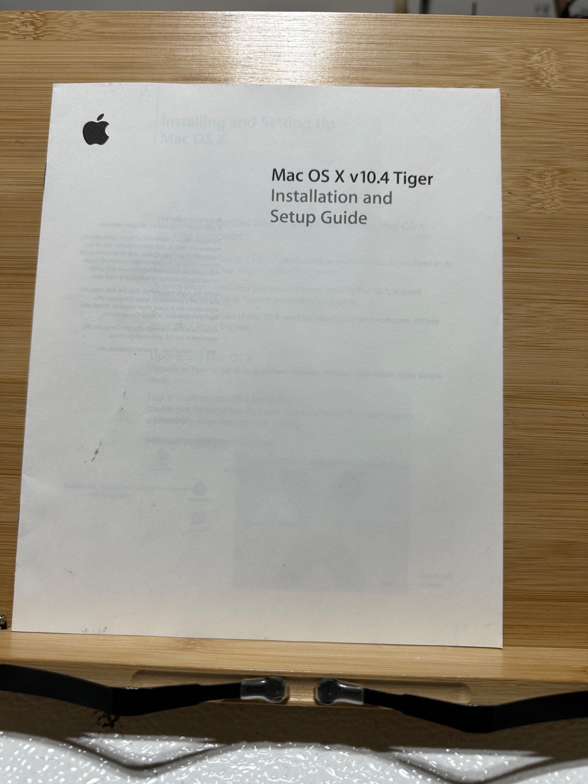 Apple Mac OS X Server 10.4 Tiger Unlimited Clients M9768Z/A