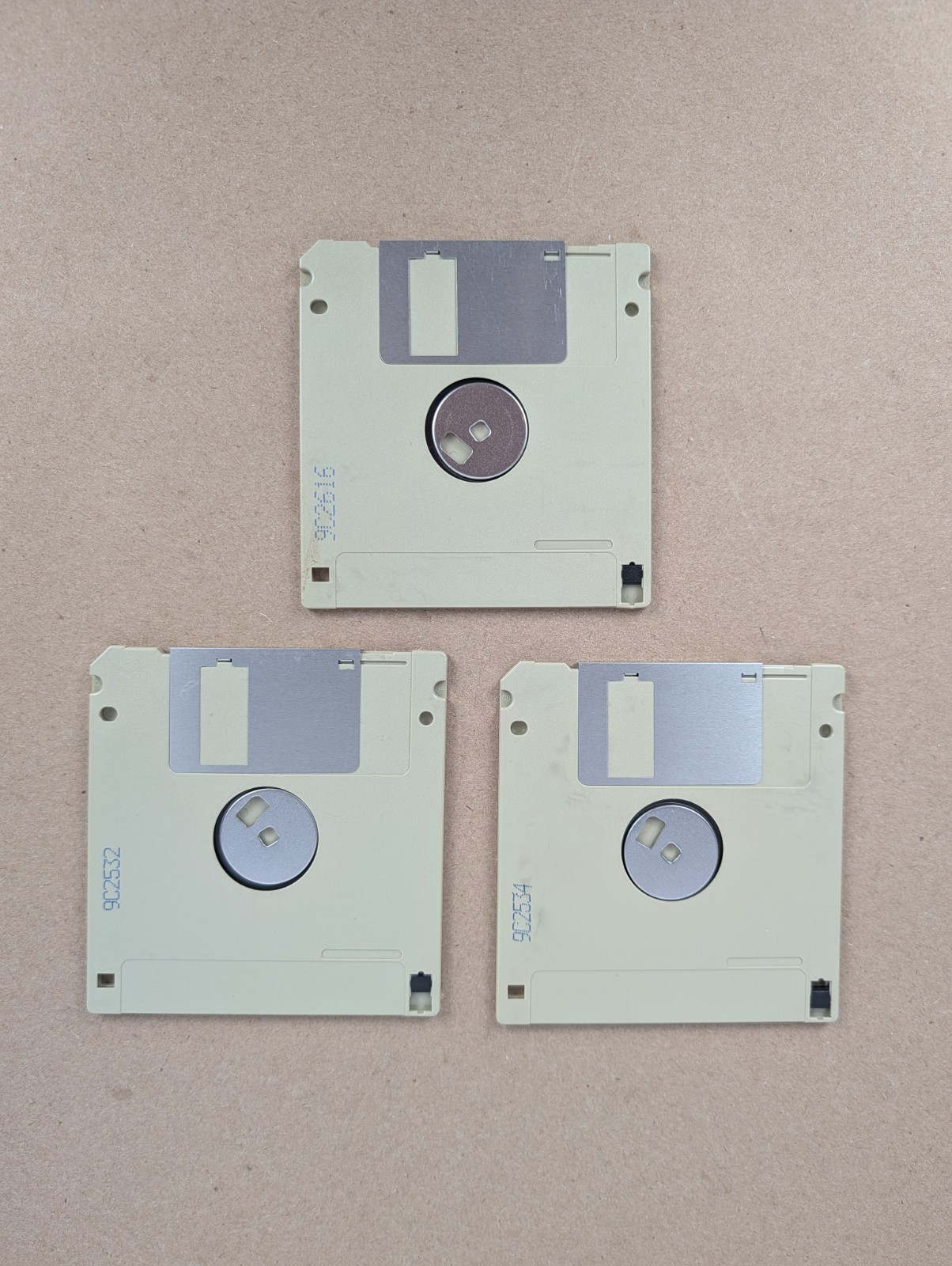 Vintage Microsoft Windows NT Workstation 4.0 OEM 1-2 CPU 3.5″ Floppy Disks Set