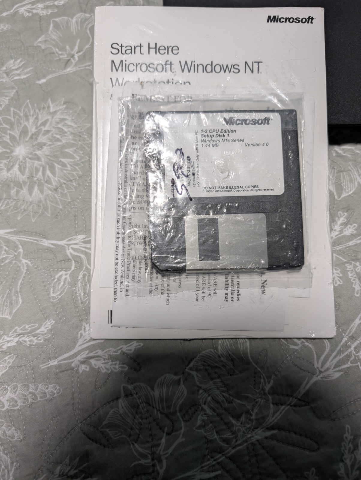Microsoft Windows NT Workstation 4.0 Full Version New Sealed with Floppy Disks
