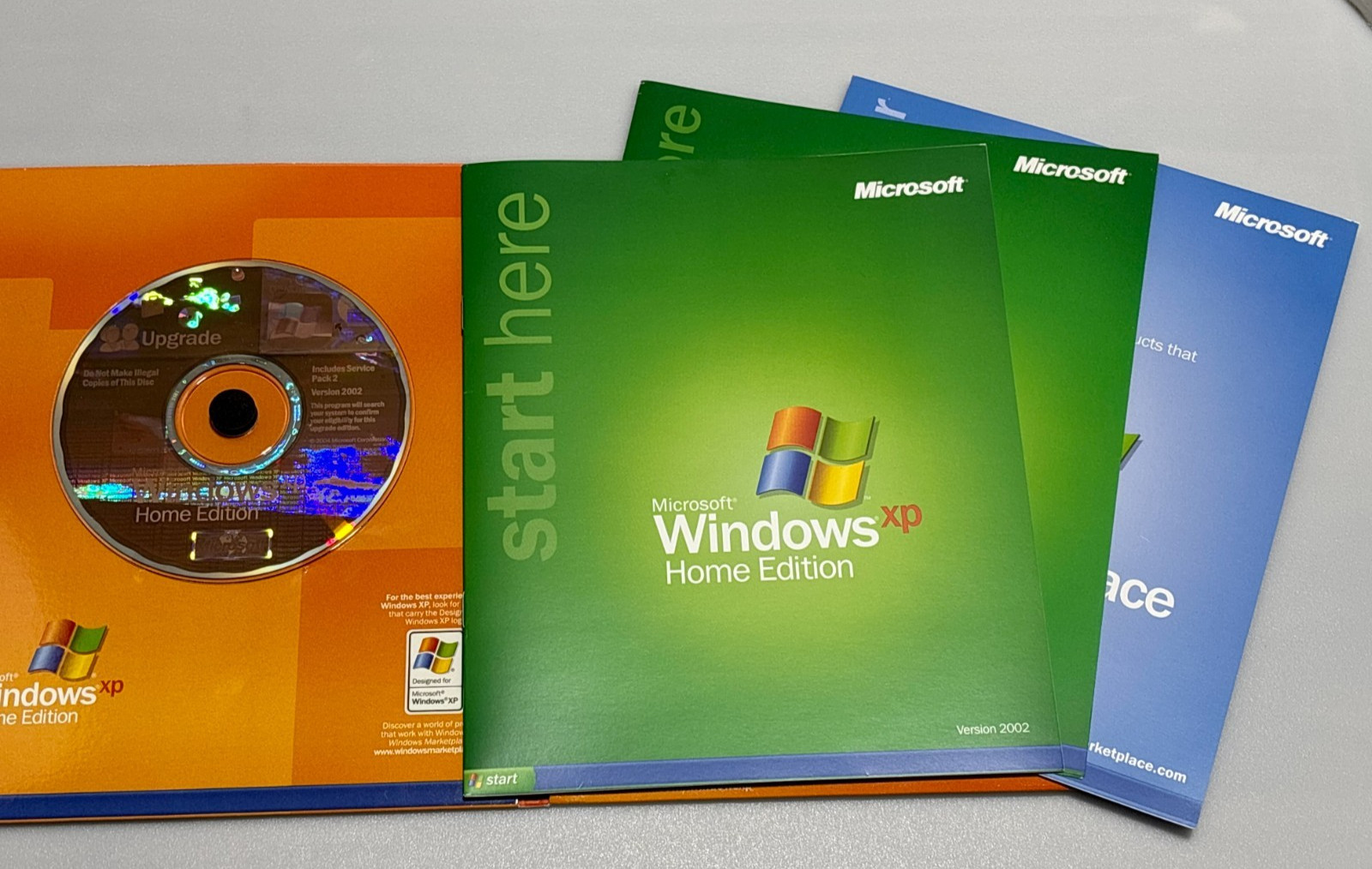 Microsoft Windows XP Home Edition 2002 Upgrade with CD & Product Key