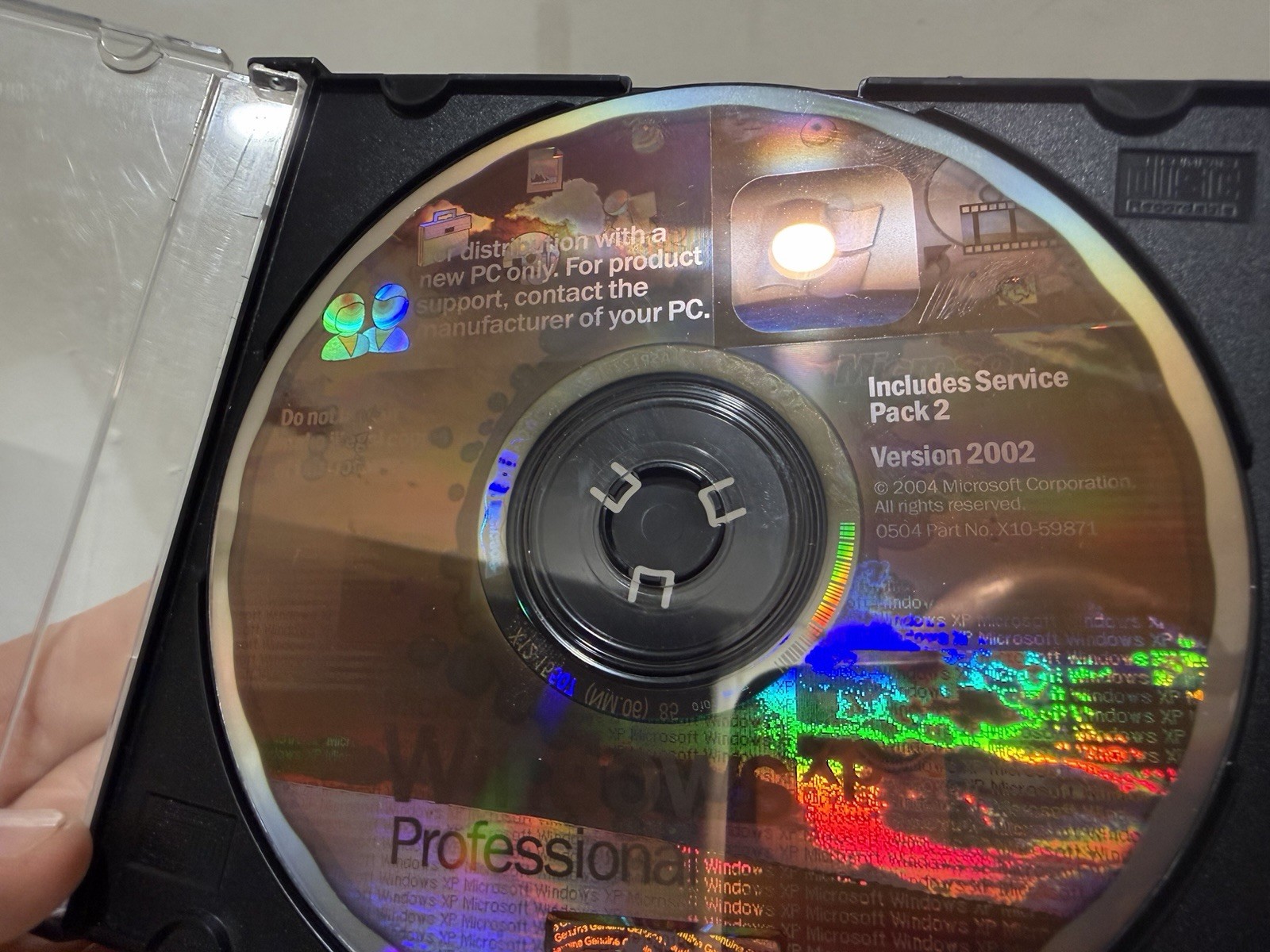 Windows XP Professional Full Service Pack 2 2002 Disc Only No Key