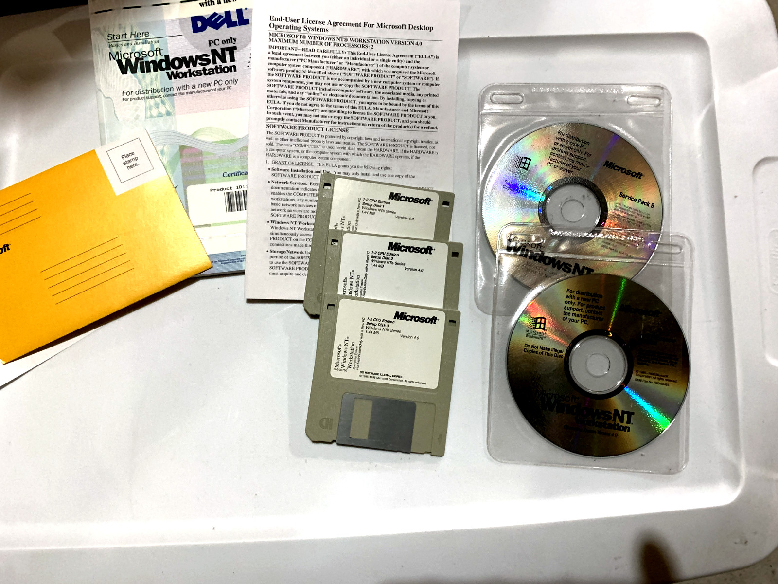 Microsoft Windows NT 4.0 Workstation With SP5 3.5 Disks and CD Vintage