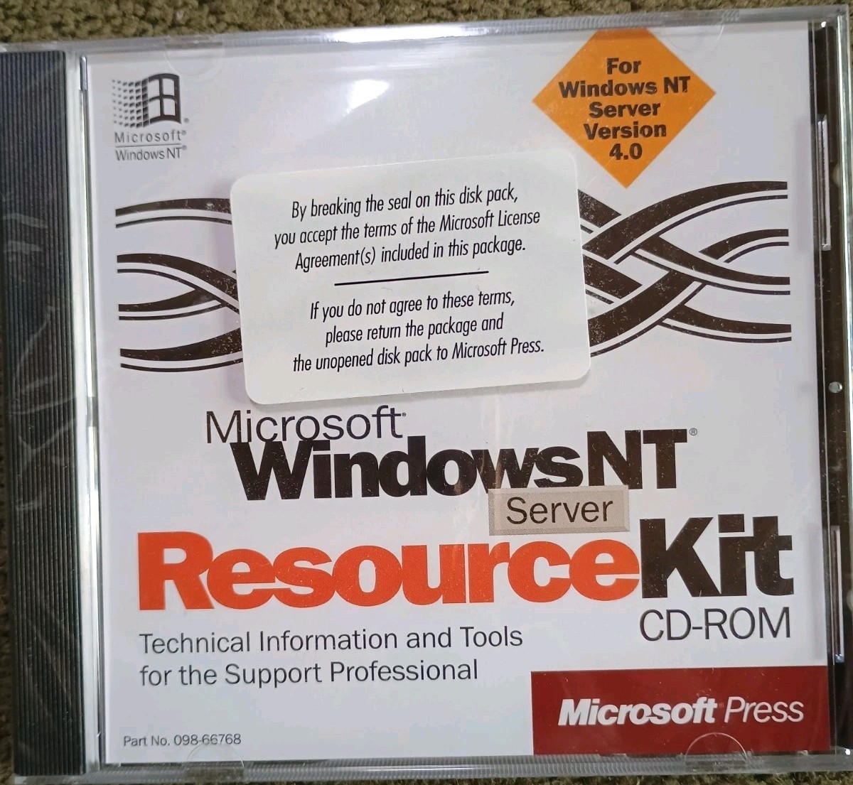 Microsoft Windows NT Server 4.0 Sealed CD w/ Client Access Licenses
