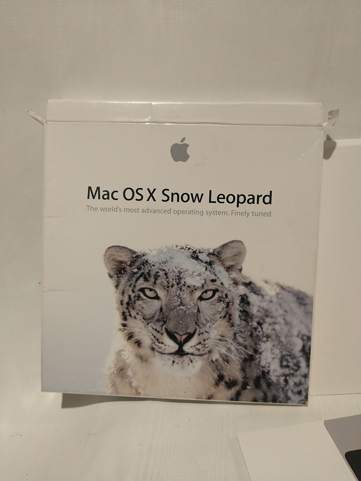 Apple Mac OS X v.10.6 Snow Leopard for Intel-Based Mac (MC223Z/A)