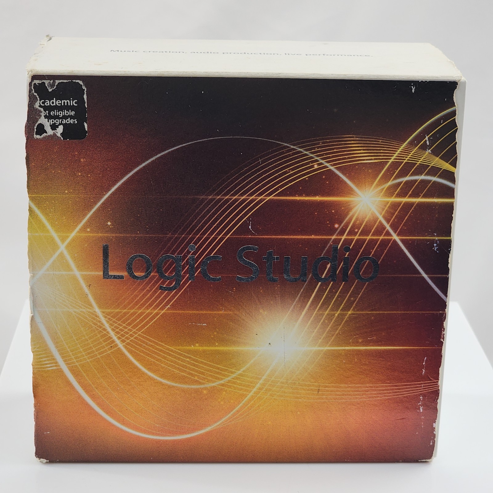 Apple Logic Studio 9 V2.1 Suite DVD 9 Disc Retail MB795Z/A Mac OS Academic
