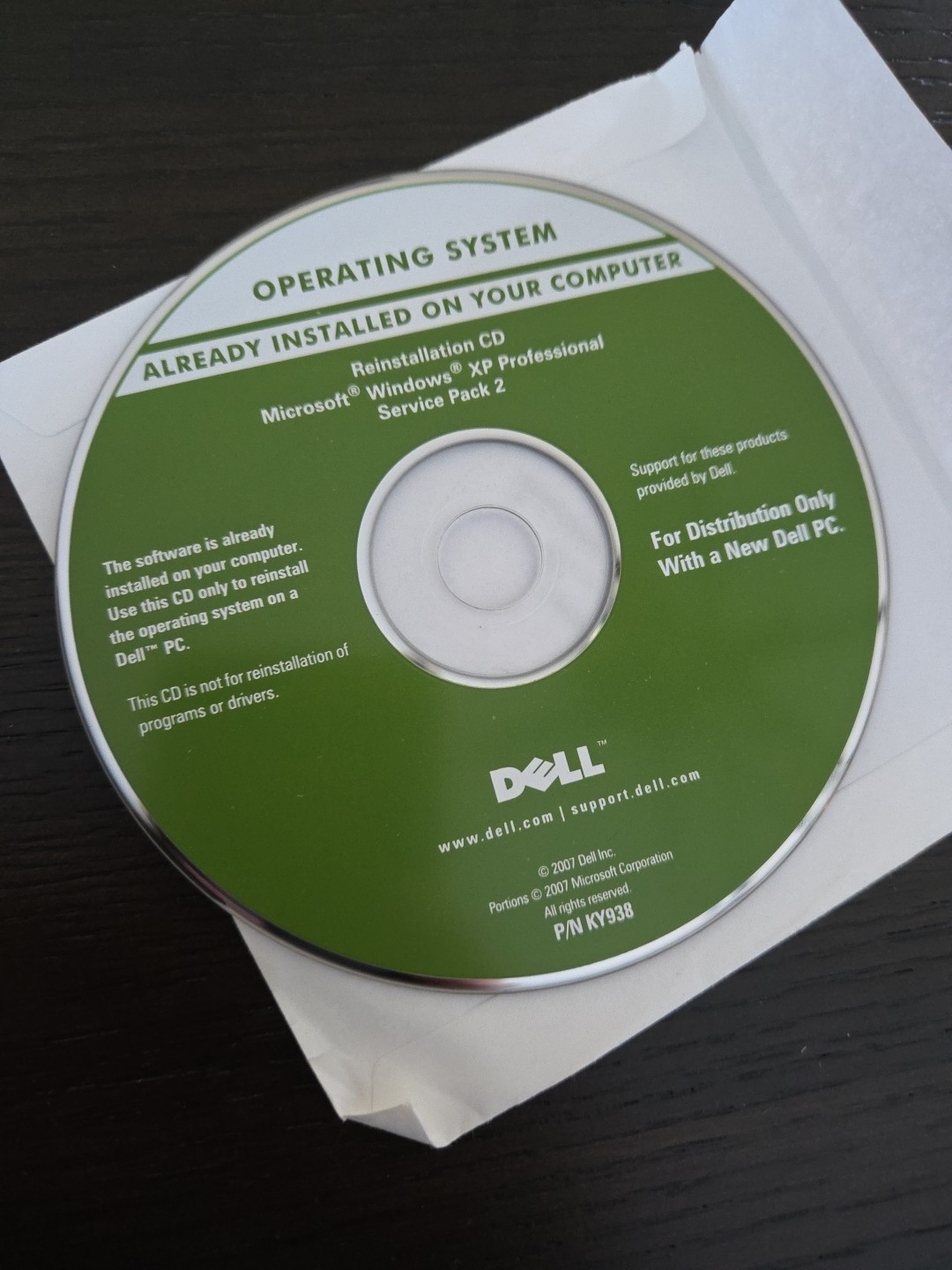 Dell Windows XP Professional SP2 Reinstallation CD Disc In Excellent Condition!