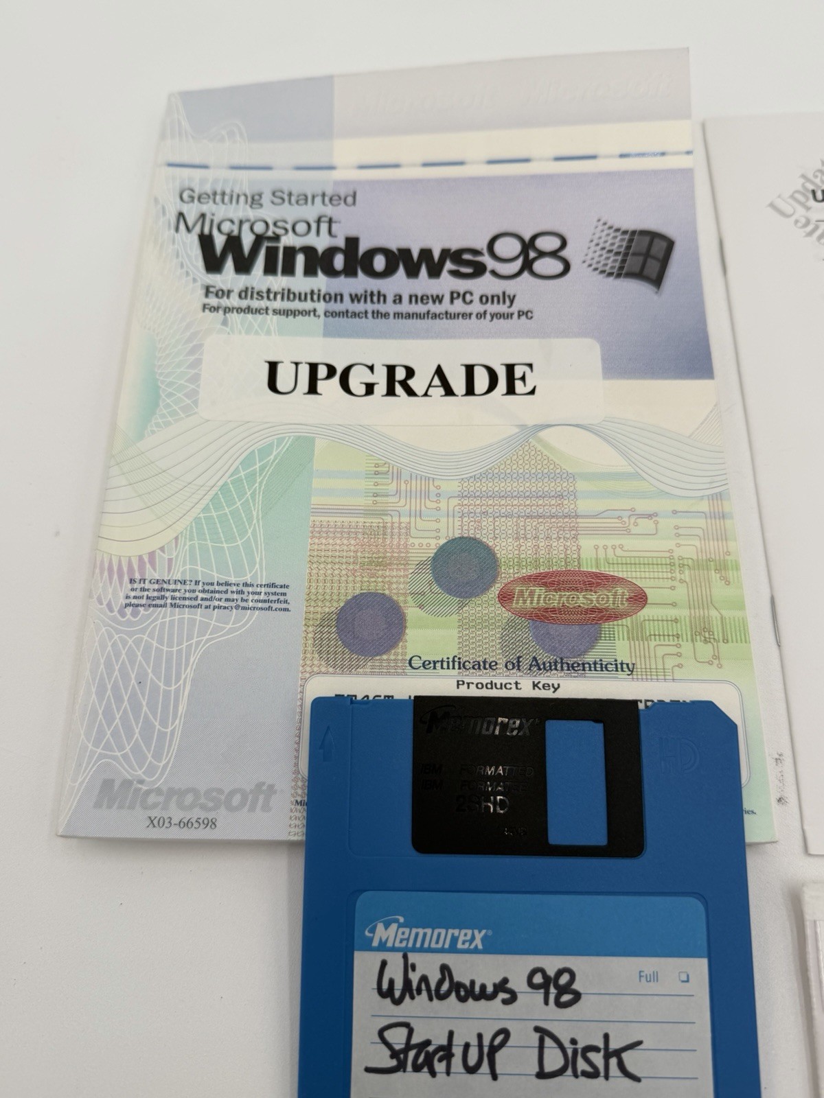 Windows 98 Key Floppy Boot & Upgrade Disk with Manual and product key