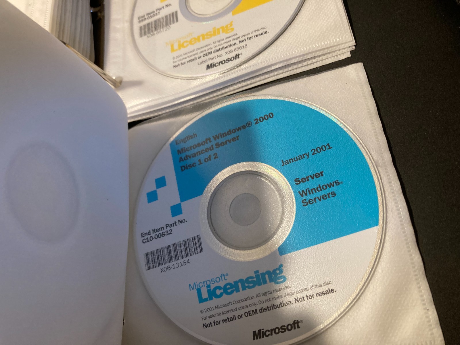 Microsoft Technet Plus CD Subscription Binder Discs – 2000-2001