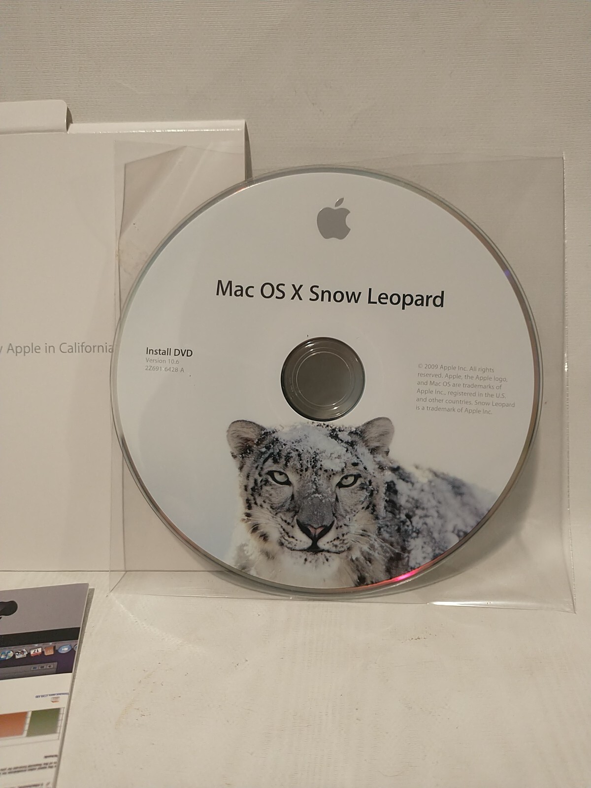 Apple Mac OS X v.10.6 Snow Leopard for Intel-Based Mac (MC223Z/A)