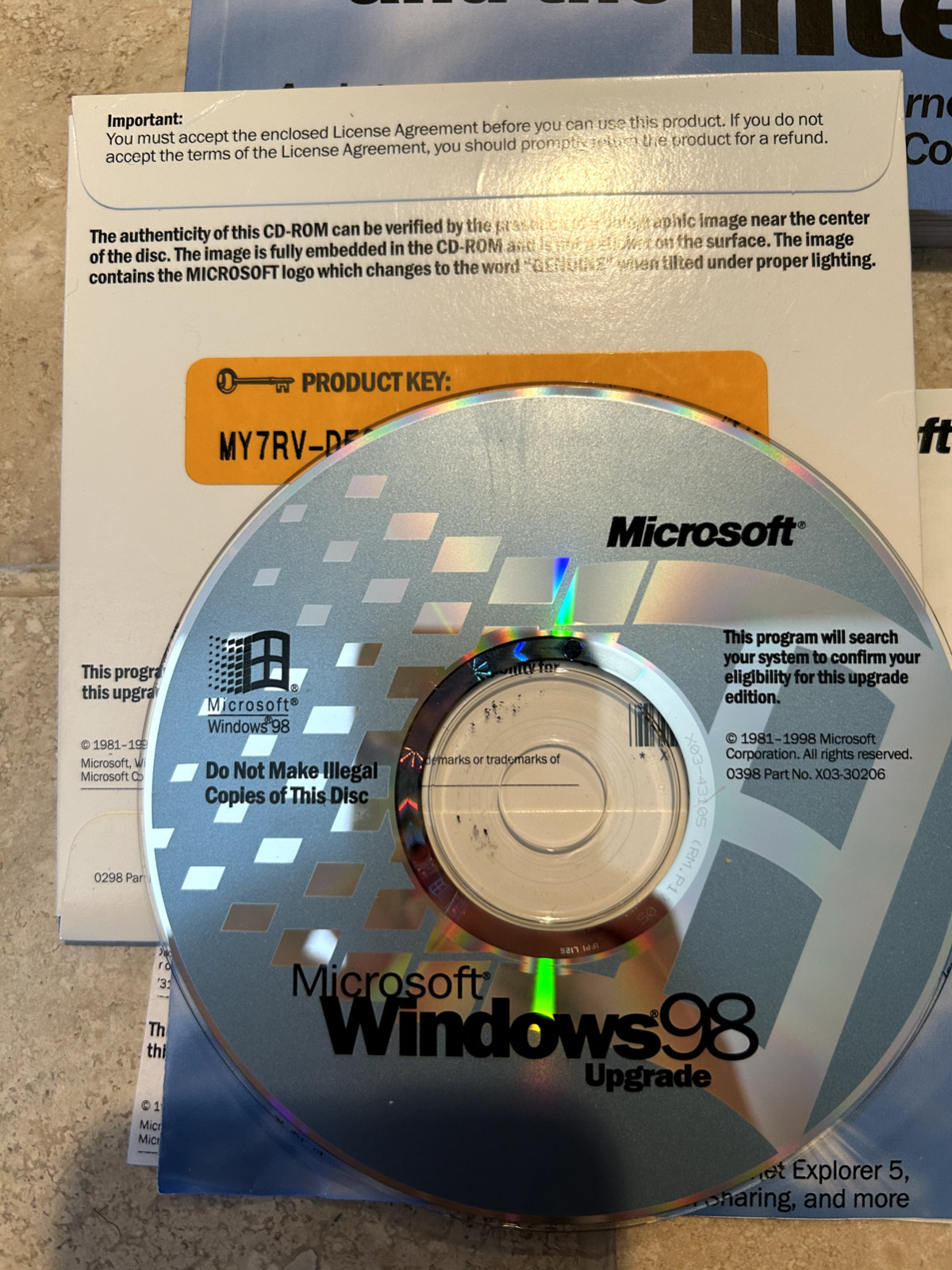 Microsoft Windows 98 Upgrade & 2nd Ed Updated & Windows 98 manual Bonus Bundle