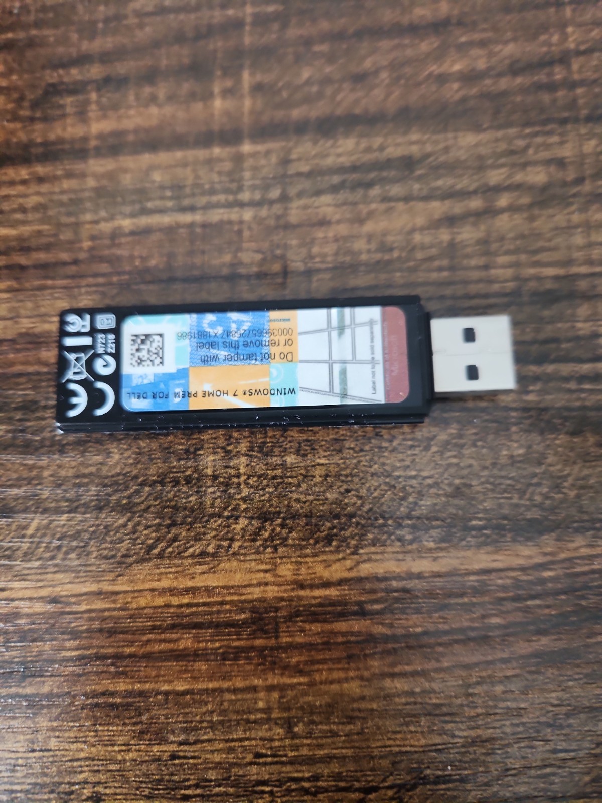Dell: Microsoft Windows 7 Home – Recovery Restore USB Key – 8GB