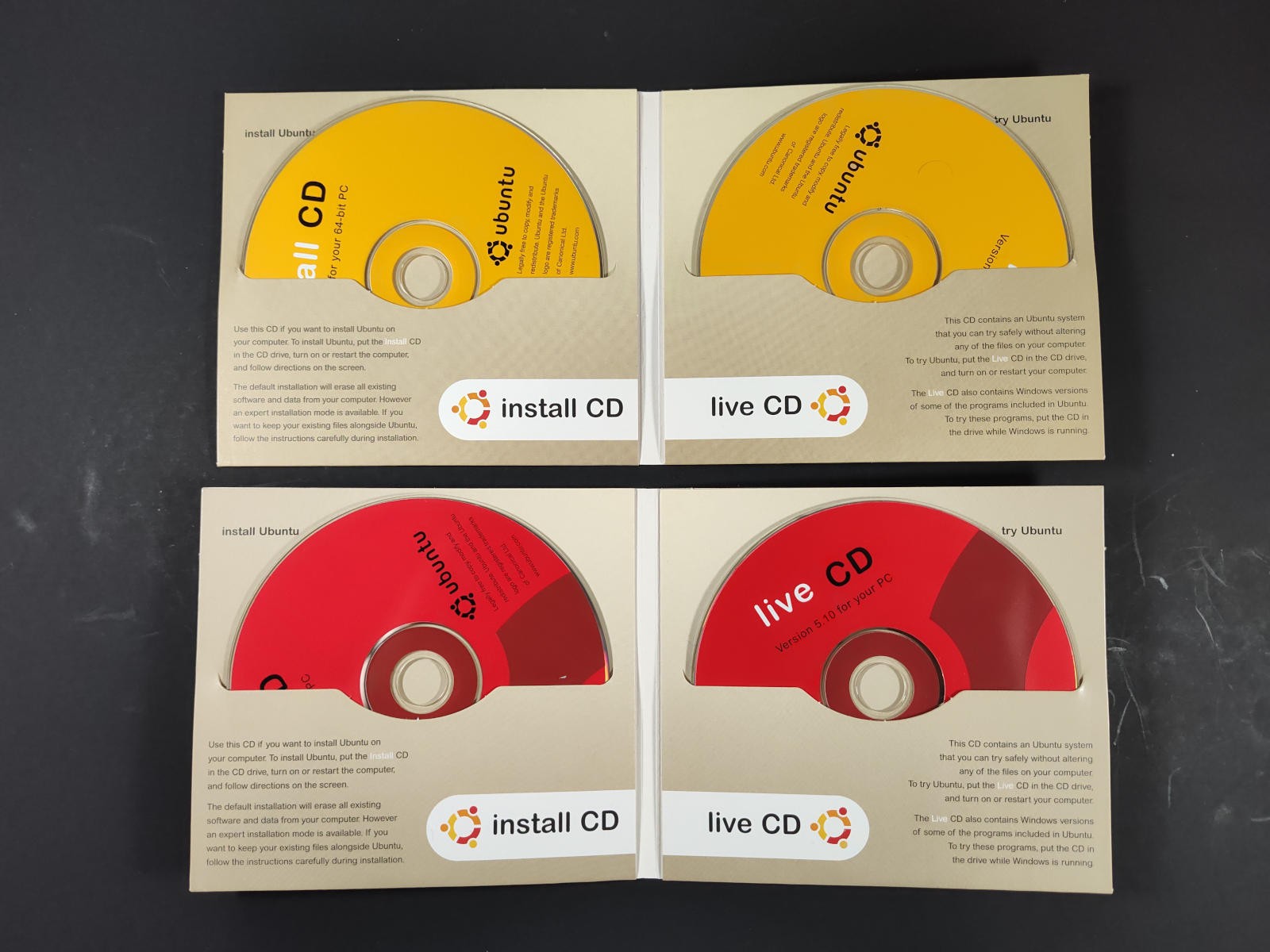 Ubuntu Linux 5.10 Breezy Badger Promo Display Stand + CDs (i386 & 64 bit) RARE