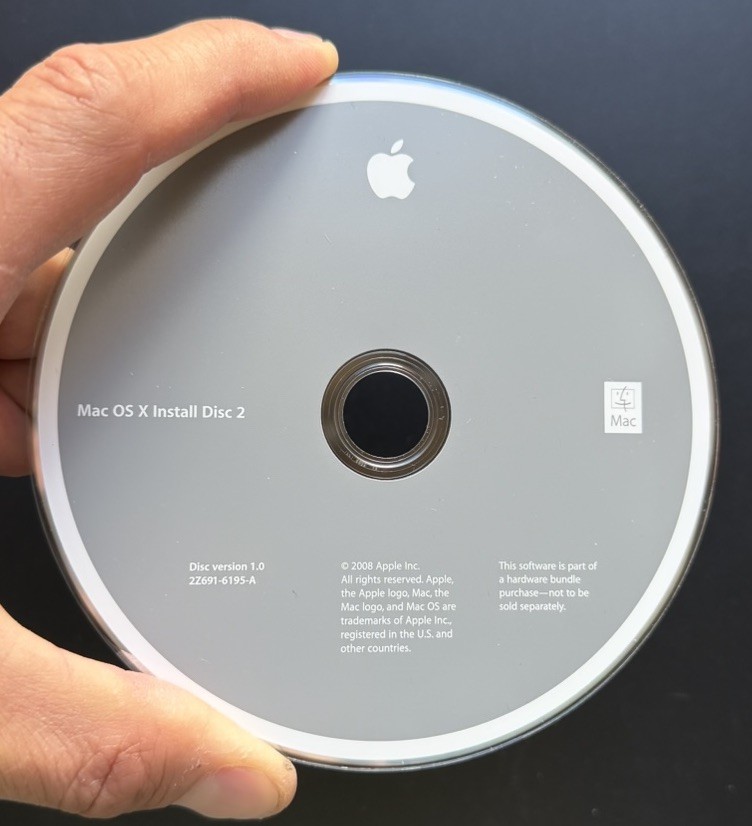 MacBook OS X 10.5.2 Install Discs 1 and 2 2008 2Z691-6209-A, 2Z691-6195-A