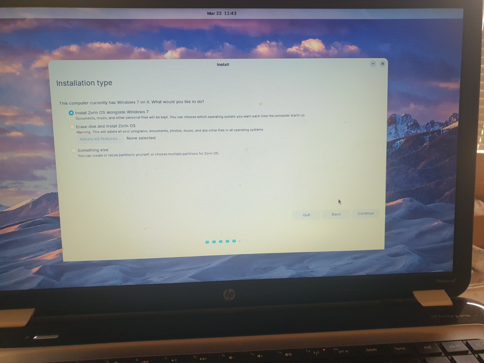 Linux Zorin OS 18 Core, 64-bit, Bootable Live and Install USB Flash Drive
