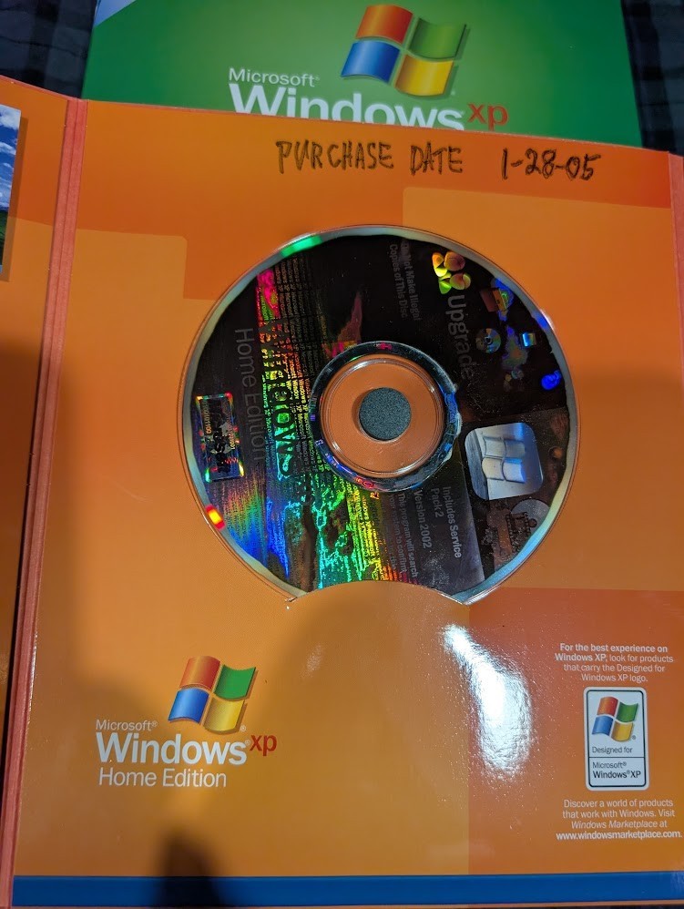 MICROSOFT Windows XP Home Edition Upgrade 2002 SP 2 Disk w/ Product Key & Box