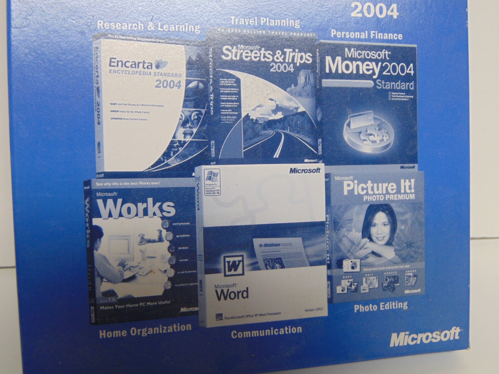 Microsoft Works Suite 2004 = 5 CDs + Product Key! EUC (Excellent Used Condition)