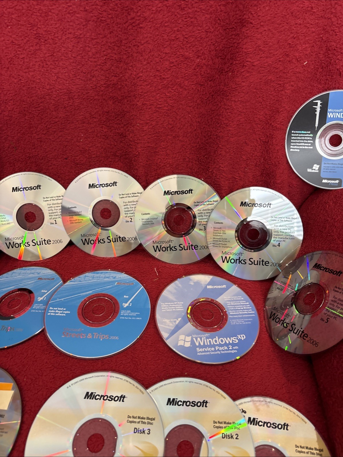 Lot Of 20 Vintage Microsoft Software CDs Office Flight Simulator Works XP Trips