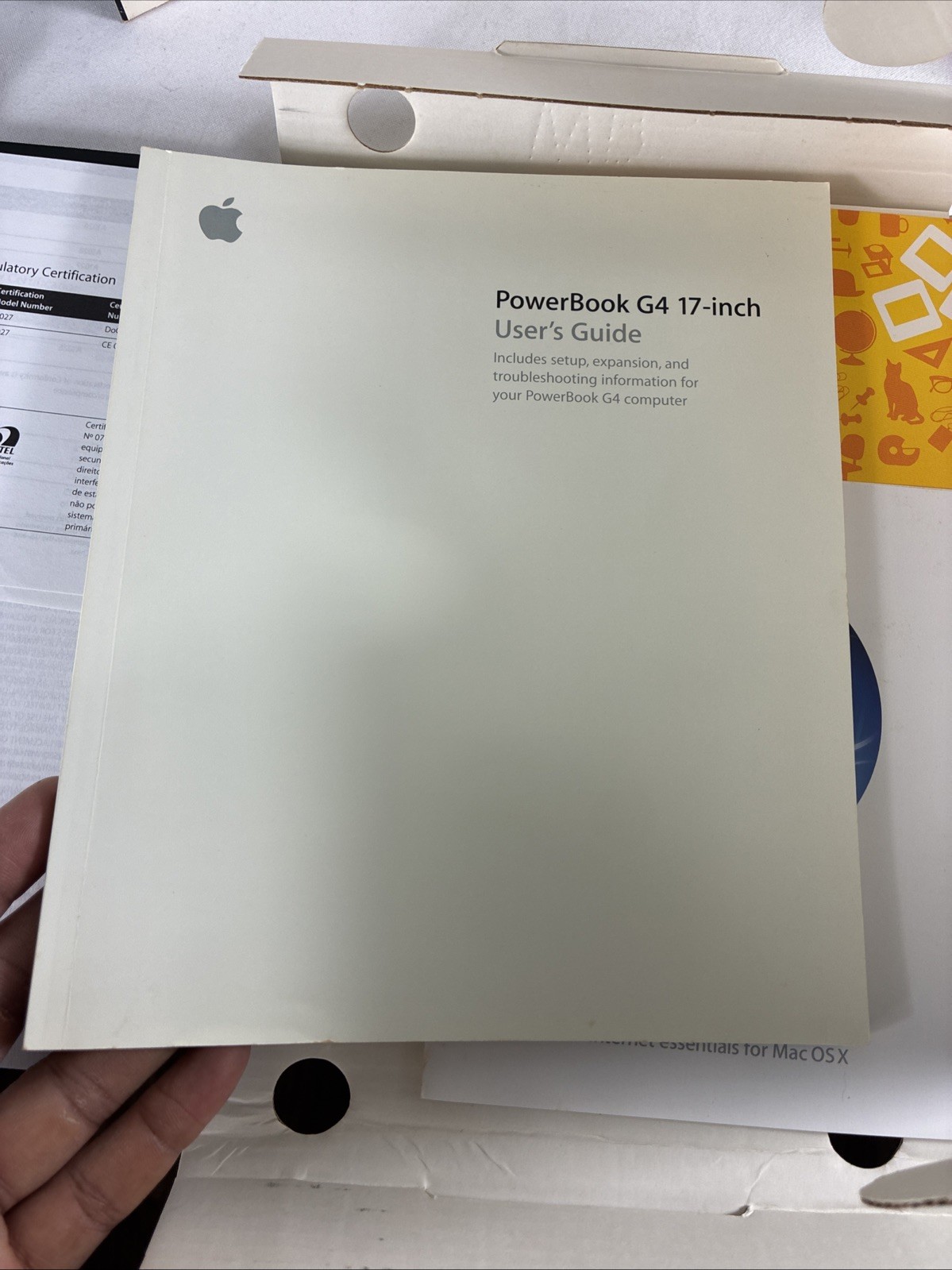 Boxed Apple Mac OS X 10.4 Tiger (M9639Z/A)