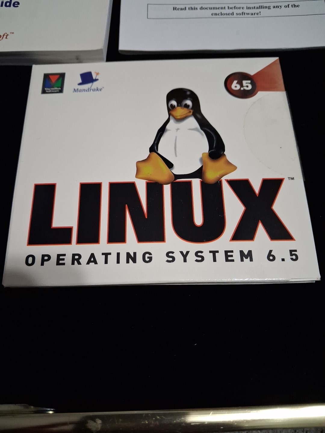 RED HAT LINUX MANDRAKE 6.5 DELUXE OPERATING SYSTEM – Used VGC! Plus Extra