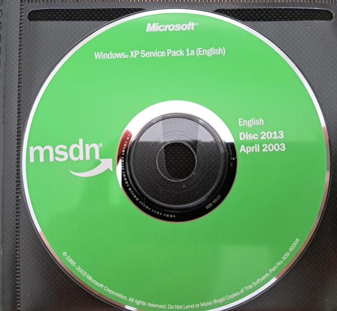 Windows XP Professional Edition Full Version & SP1 w/ 5 Keys License for 5 PCs