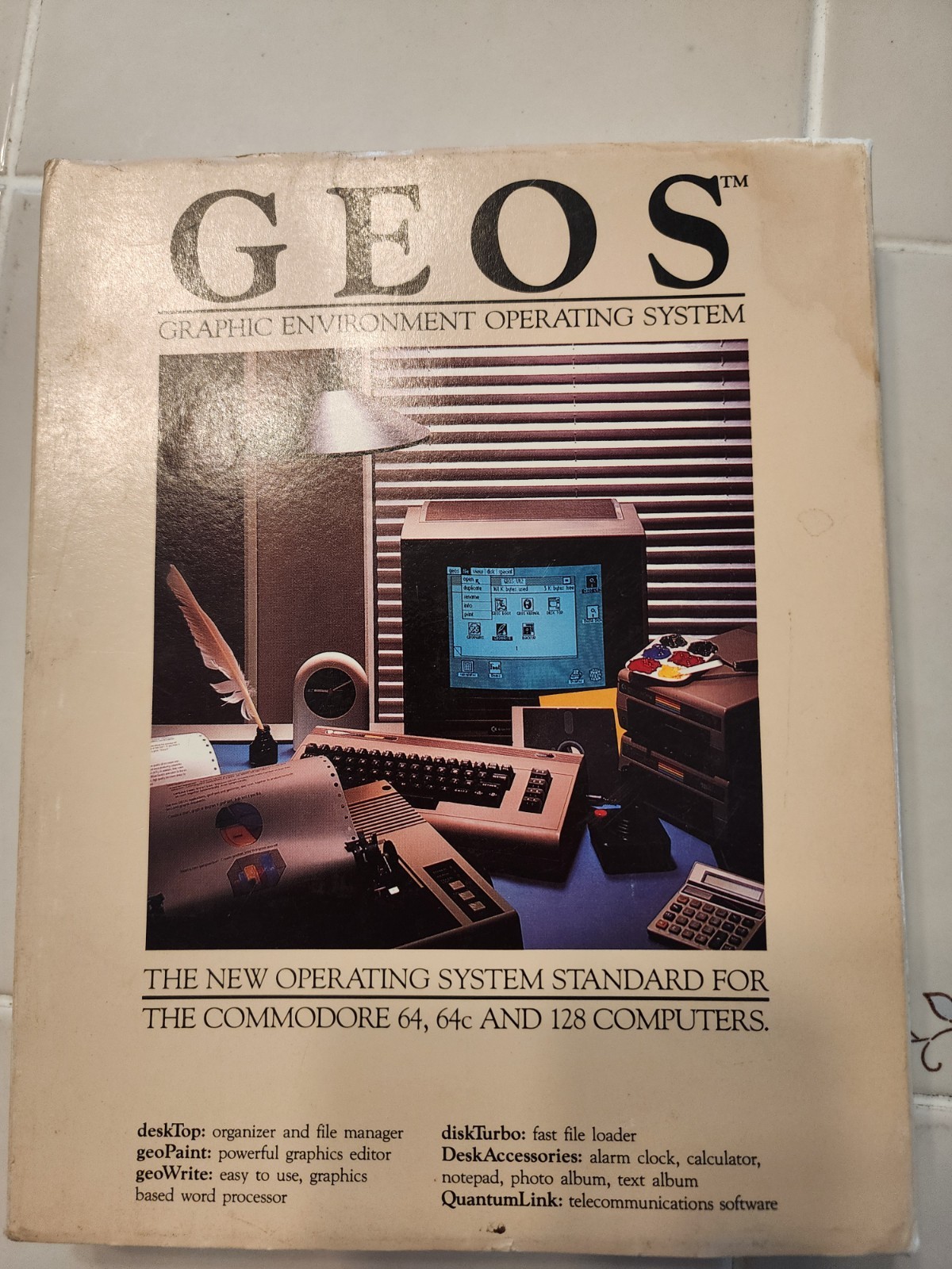 GEOS Graphic Environment Operating System (Commodore 64 / 128) Berkley Softworks