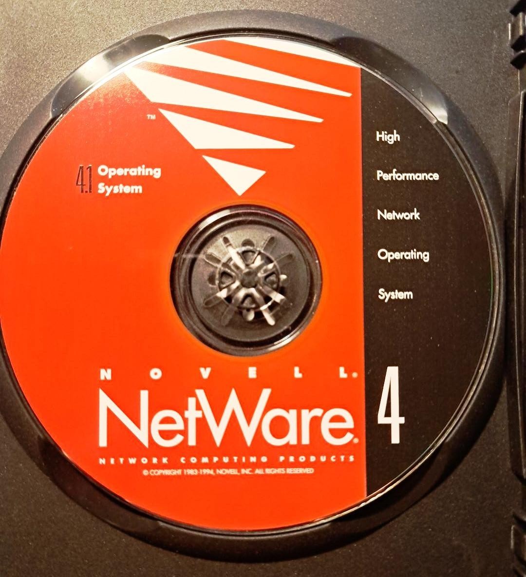 Novell NetWare High Performance Network Operating System 4.1 w/ License