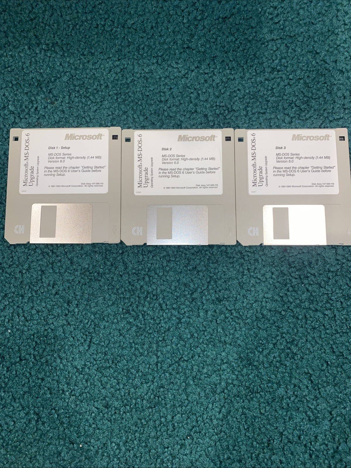 Microsoft MS-DOS 6 Upgrade 1993 3.5” Floppy Disk Operating System Upgrade