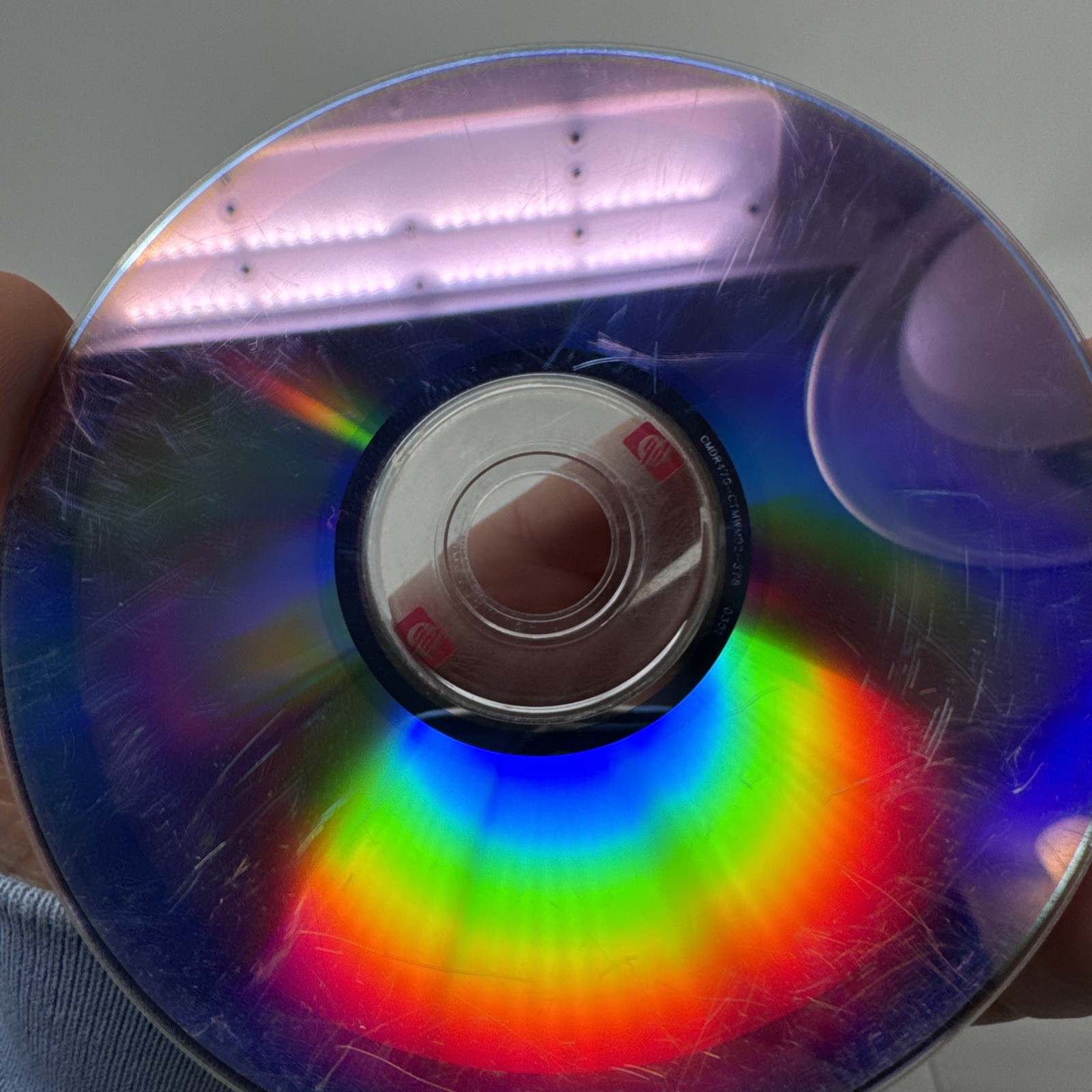 Microsoft Windows 7 Ultimate 32bit – PRODUCT KEY NOT INCLUDED!!!