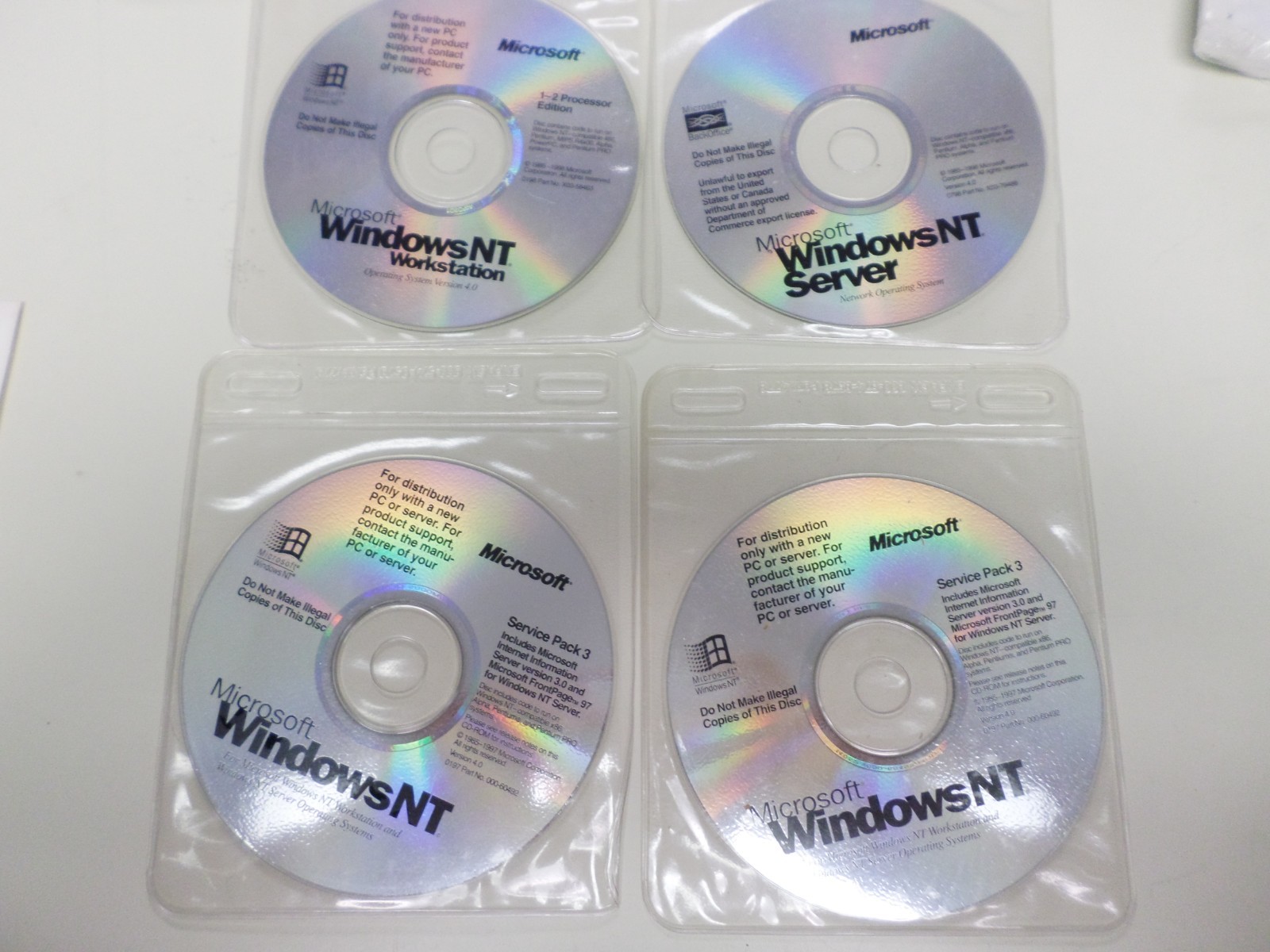Microsoft Windows NT Service Pack 3 and Server For Workstation/Server With 4 CD