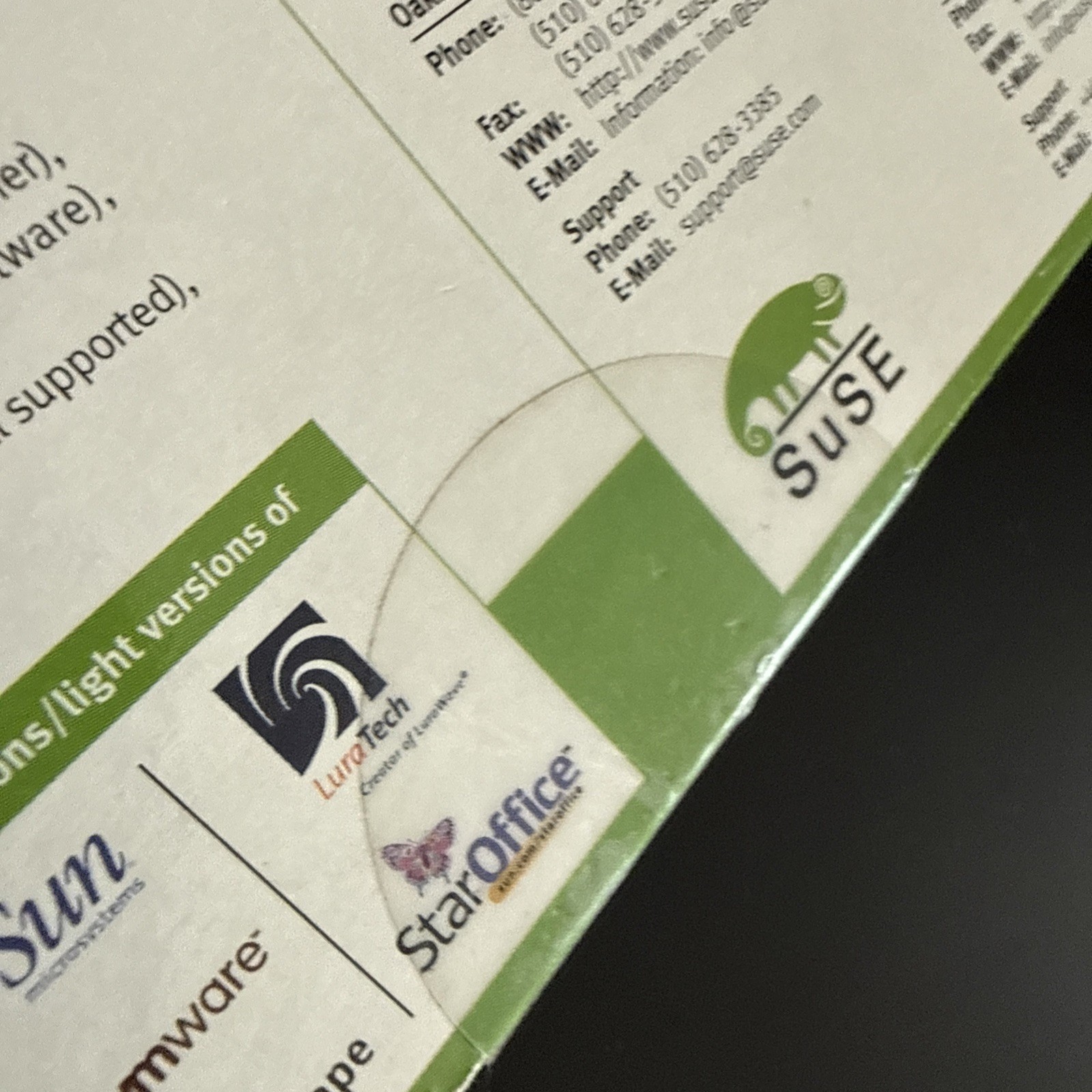 NEW FACTORY SEALED SuSE Linux 7.2 Professional 8 Disc CD Rom – Big Box / 8 Disc