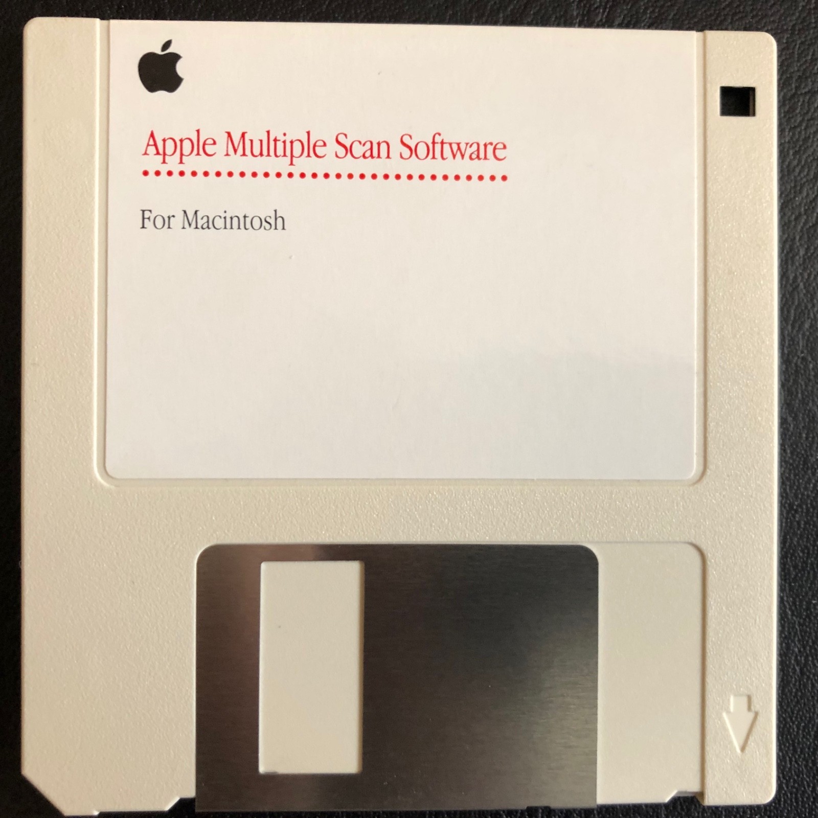 Apple Multiple Scan Software Disks Lot of 2 / Macintosh Computer Software