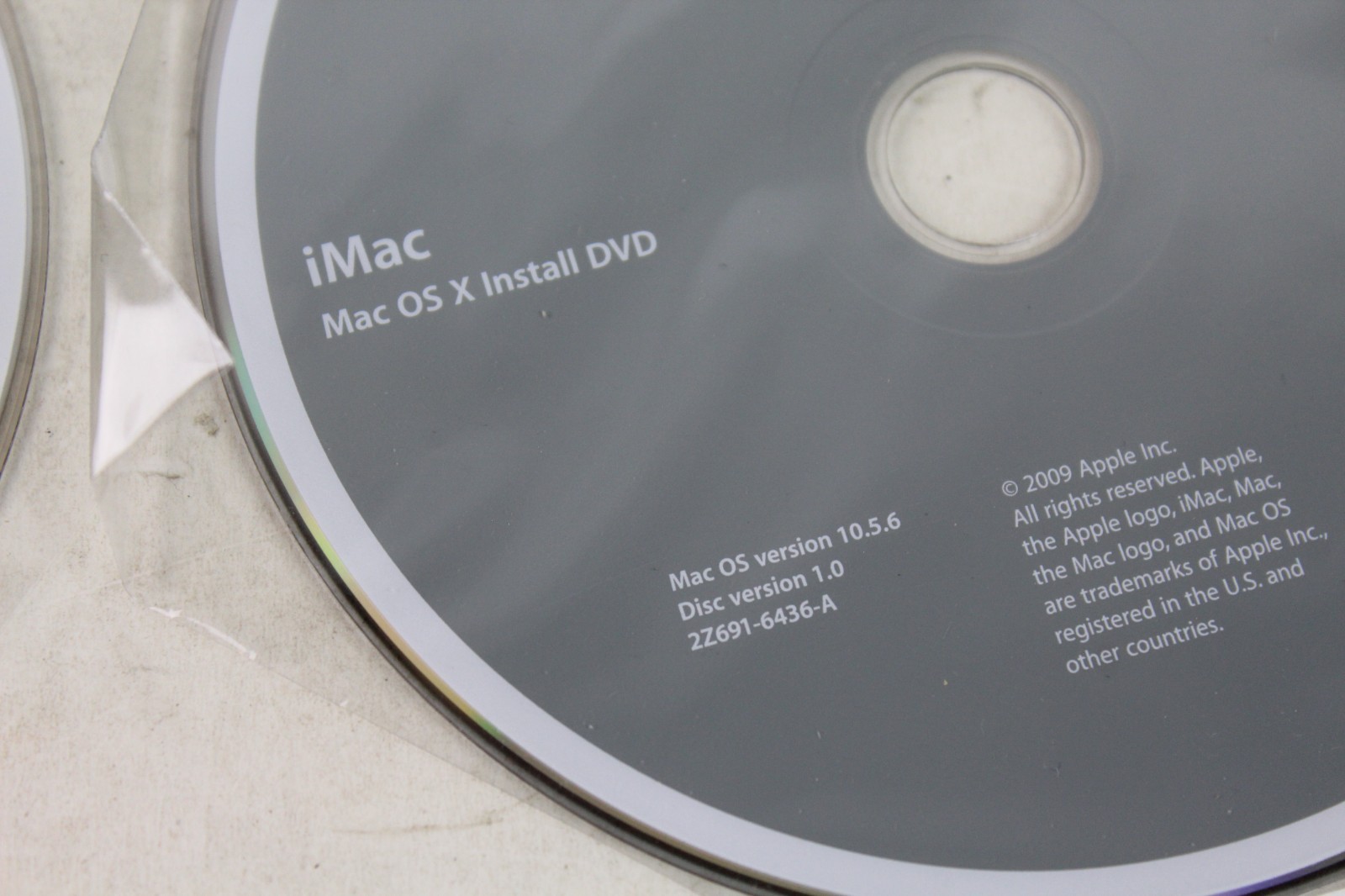 Apple Macbook Late 2008 A1278 DVD OS X 10.5.6 LEOPARD install disc